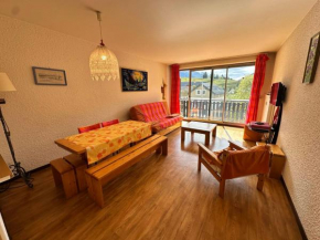 Charmant appartement avec balcon au centre du village - FR-1-515-217